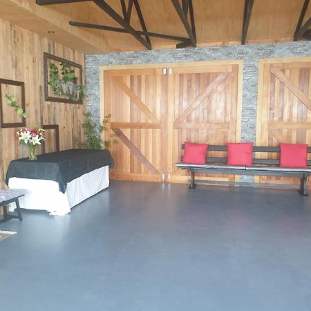 Accommodation At Lakeside Oamaru Ngoại thất bức ảnh